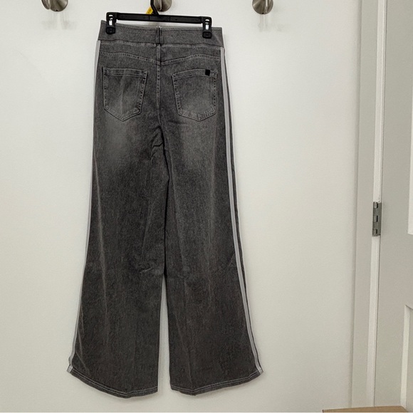 Halara Flex High Waisted Stripe Wide Leg Flowy Washed Jeans Pockets cool gray - Picture 7 of 9